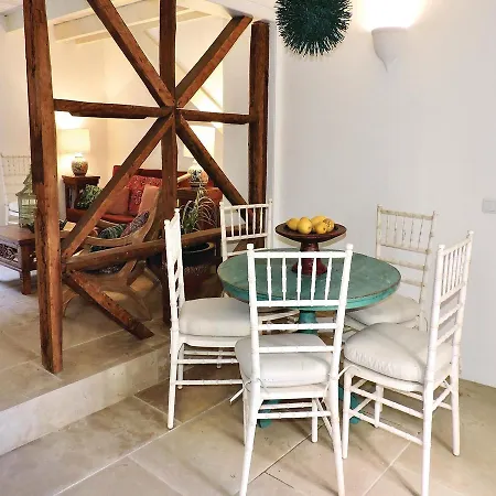 Two-bedroom In Apartment Lisbon